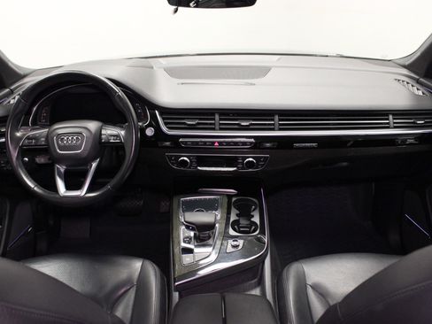Used 2019 Audi Q7 3.0T Prestige AWD/4WD image 20