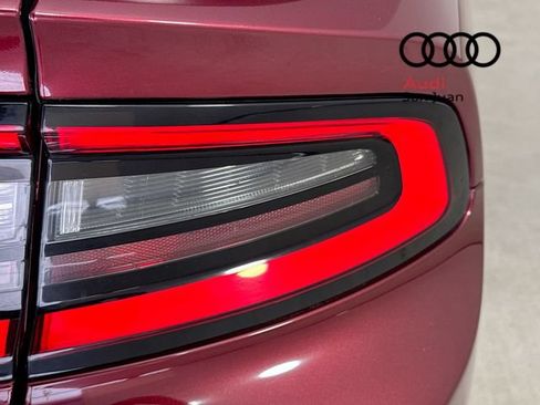 Used 2019 Dodge Charger Scat Pack w/ Dynamics Package RWD image 8