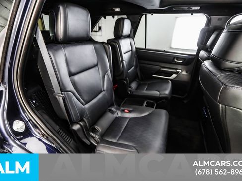 Used 2023 Toyota Sequoia Platinum image 23