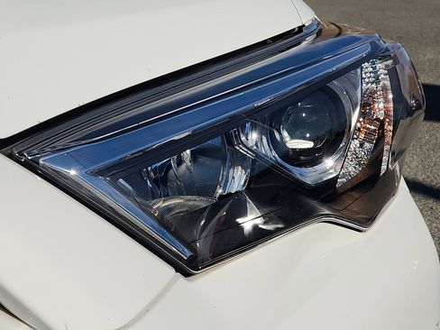 Used 2022 Toyota 4Runner TRD Sport image 9