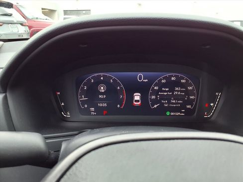 Certified 2025 Honda Accord LX image 13