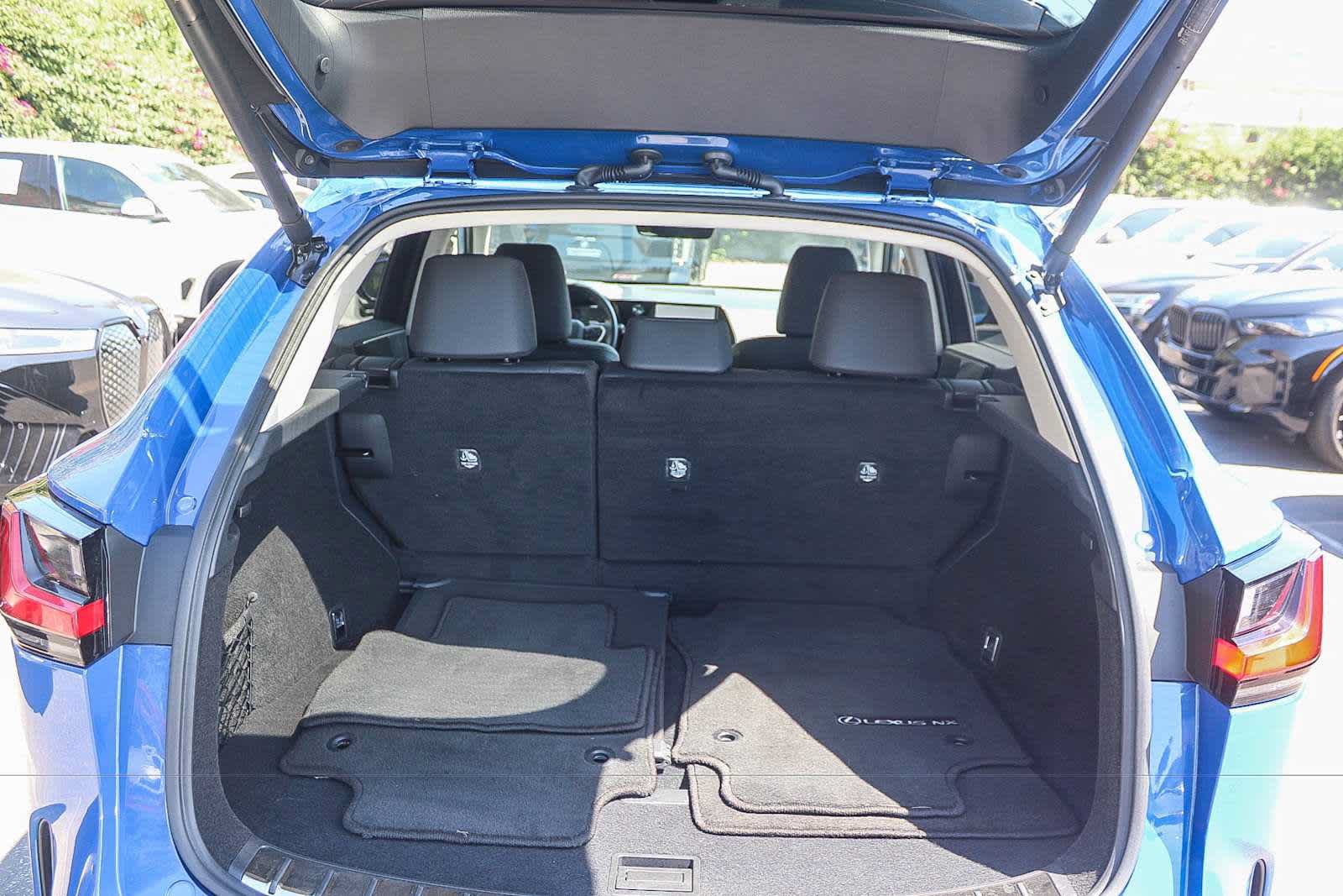 Used 2025 Lexus NX 250 FWD image 25