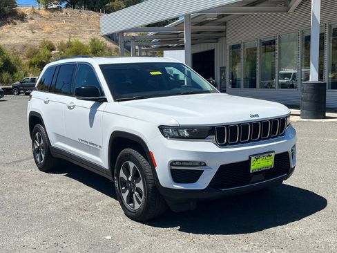 Used 2024 Jeep Grand Cherokee Limited 4xe AWD/4WD image 1