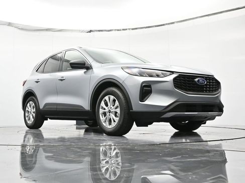 Used 2024 Ford Escape Active image 46