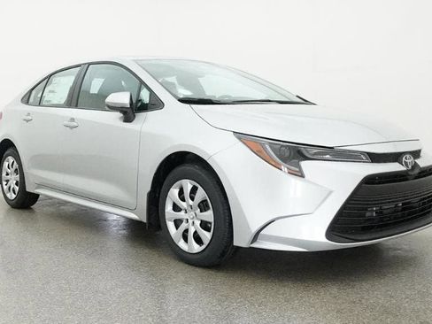New 2026 Toyota Corolla LE image 29