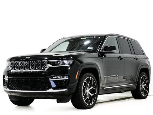 Used 2022 Jeep Grand Cherokee Summit AWD/4WD image 3