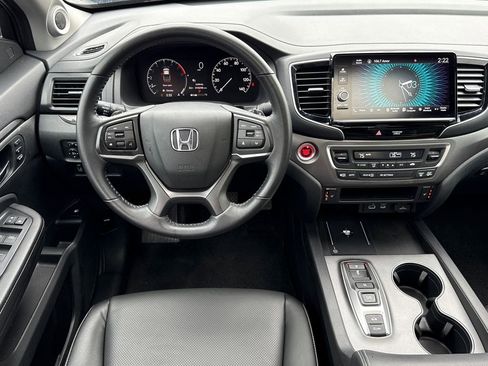 Certified 2025 Honda Ridgeline RTL+ image 18