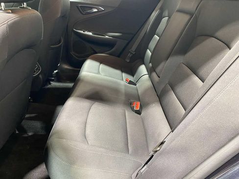 Used 2023 Chevrolet Malibu LT FWD image 13