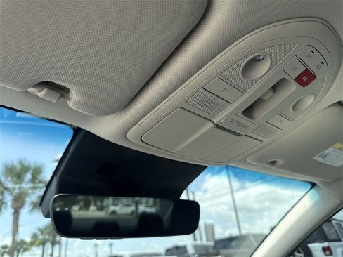 New 2026 Genesis G70 2.5T Prestige image 19