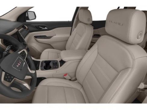 Used 2022 GMC Acadia Denali w/ Denali Technology Package image 12