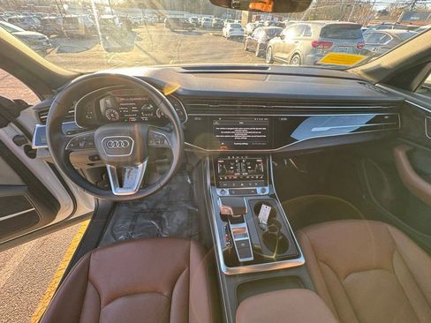 Used 2021 Audi Q8 Premium Plus image 13