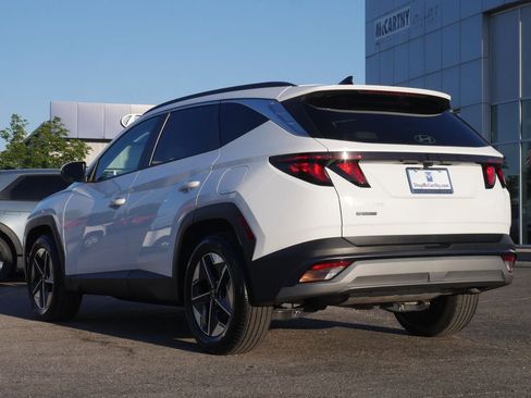 Used 2025 Hyundai Tucson SEL FWD image 16