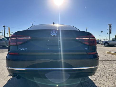 Used 2019 Volkswagen Passat 2.0T Wolfsburg image 6