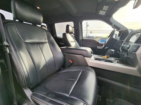 Used 2018 Ford F150 Lariat w/ FX4 Off-Road Package image 46