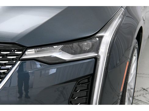 New 2025 Cadillac CT4 Premium Luxury image 9