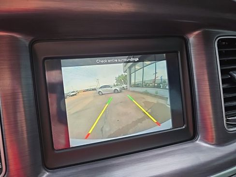 Used 2018 Dodge Charger SXT image 51