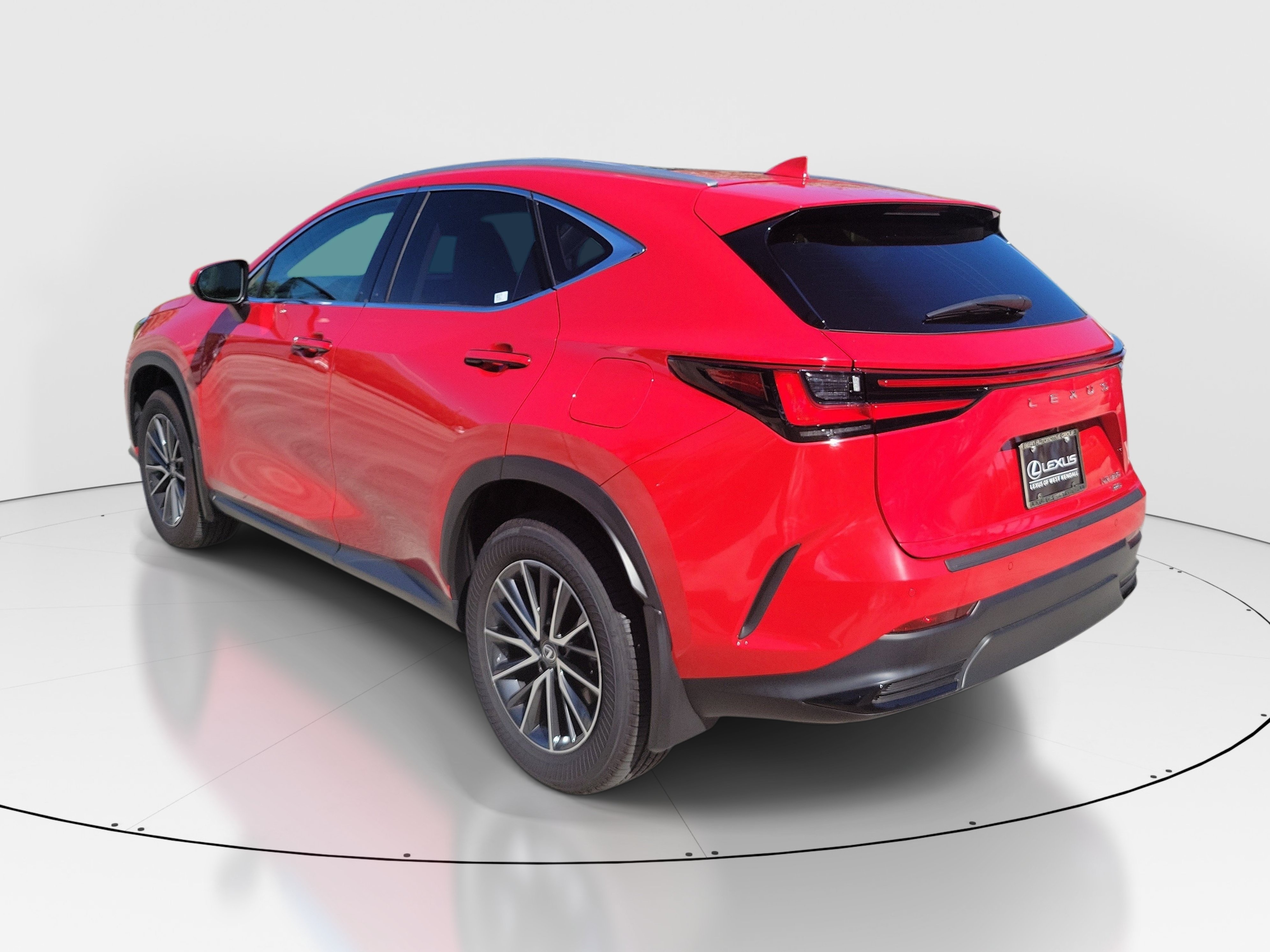 Certified 2025 Lexus NX 350 AWD w/ Accessory Package (Z2) image 6