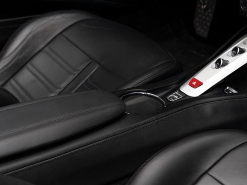 Used 2016 Ferrari California T RWD image 47