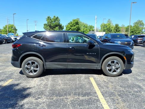 Used 2025 Chevrolet Blazer LT FWD image 28