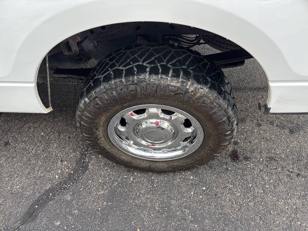 Used 2014 Ford F150 XL w/ Equipment Group 101A Mid AWD/4WD image 11