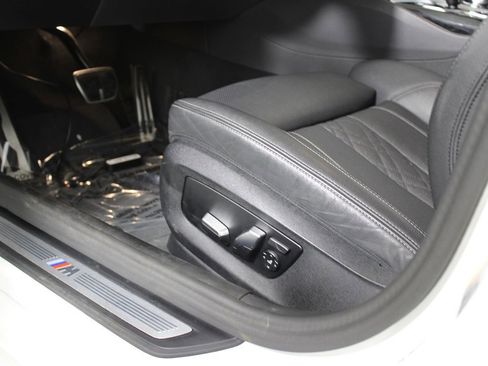 Used 2023 BMW 530e w/ M Sport Package image 30