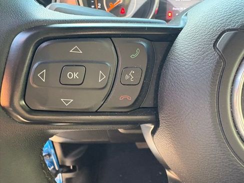 Certified 2023 Jeep Gladiator Sport image 16