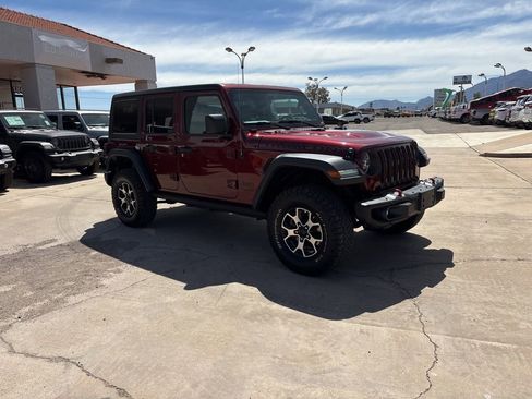 Used 2021 Jeep Wrangler Unlimited Rubicon AWD/4WD image 3