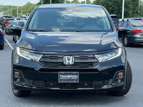 New 2026 Honda Odyssey EX-L image 3