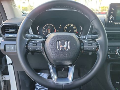 Used 2023 Honda Pilot Touring image 18