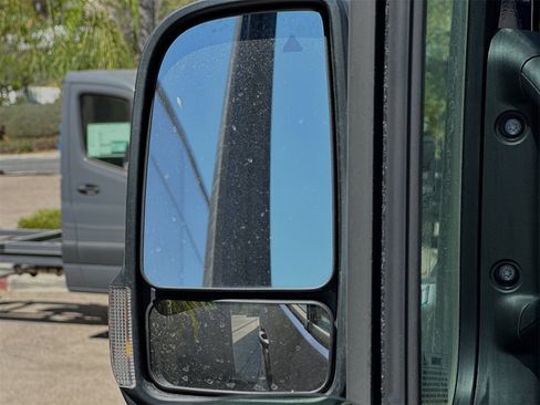 Used 2024 Mercedes-Benz Sprinter 2500 image 9