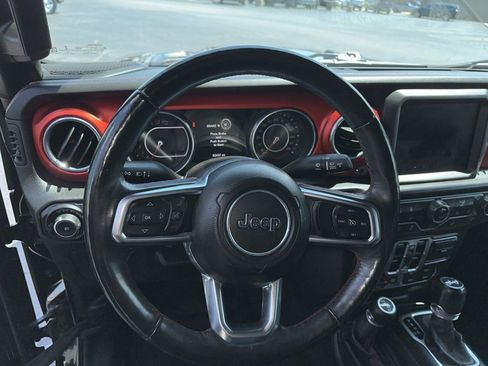 Used 2018 Jeep Wrangler Unlimited Rubicon image 10