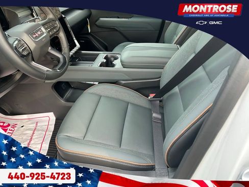 New 2026 GMC Acadia AT4 image 11