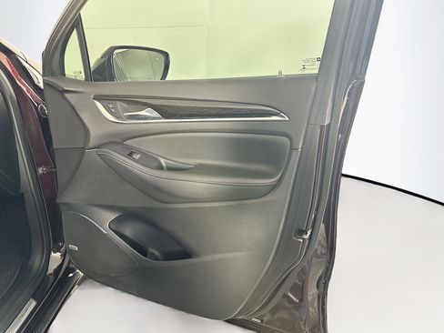 Used 2020 Buick Enclave Avenir w/ Avenir Technology Package image 35