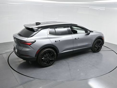 New 2026 Chevrolet Equinox EV LT AWD/4WD image 50