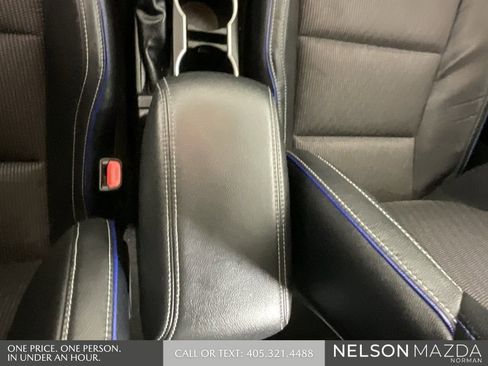 Used 2019 Toyota Corolla SE image 39