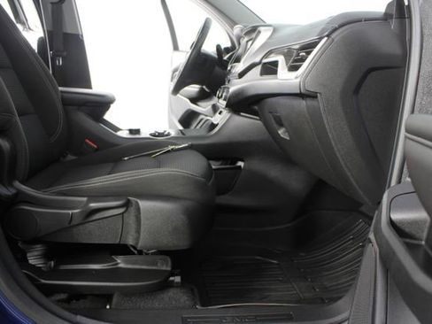 Used 2023 GMC Terrain SLE w/ Driver Convenience Package image 21