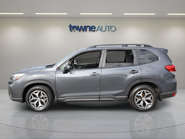 Used 2021 Subaru Forester Premium AWD/4WD image 2
