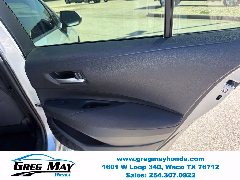 Used 2021 Toyota Corolla LE FWD image 24