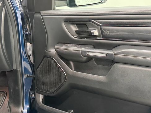 Used 2022 RAM 1500 Limited w/ Body-Colour Bumper Group AWD/4WD image 68