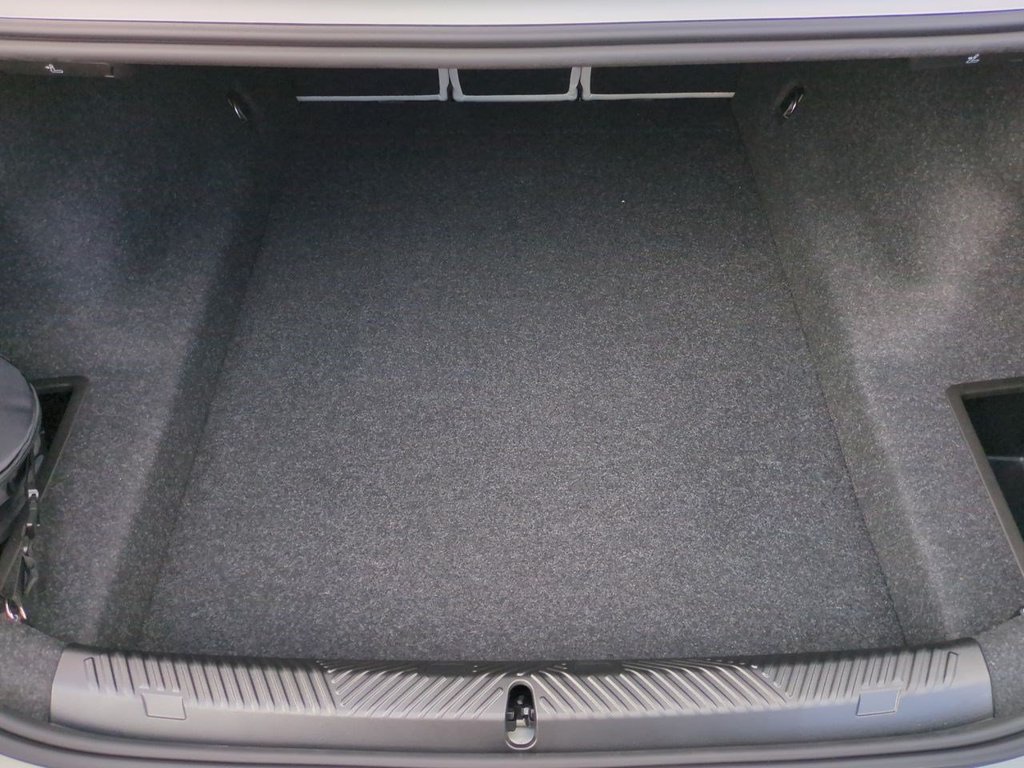 New 2027 BMW 530i w/ Premium Package RWD image 13