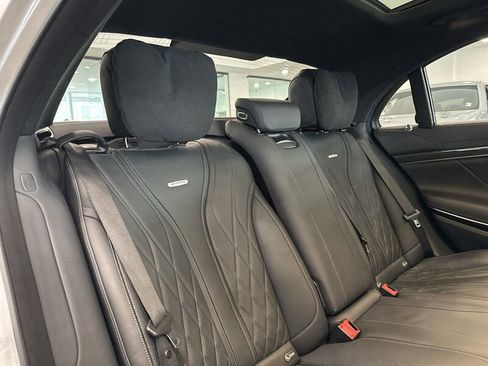 Used 2019 Mercedes-Benz S 63 AMG S 4MATIC Sedan image 18