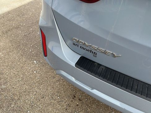 Certified 2025 Honda Odyssey Sport-L image 6