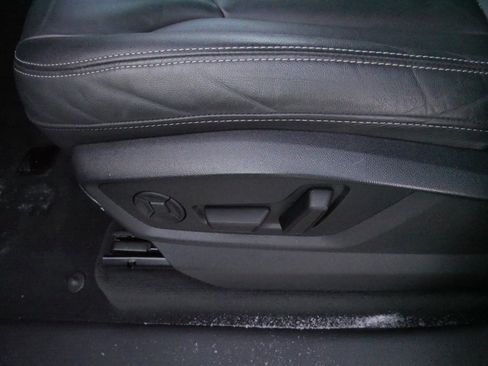 Used 2025 Audi Q7 3.0T Premium Plus image 20