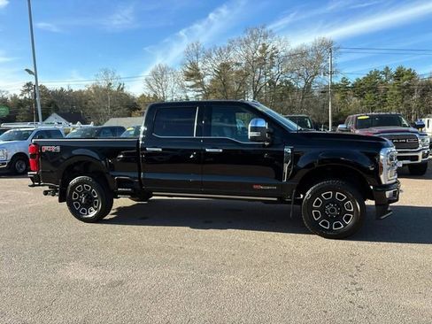 Used 2024 Ford F350 Platinum AWD/4WD image 2