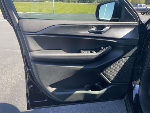 New 2025 Jeep Grand Cherokee Altitude image 15