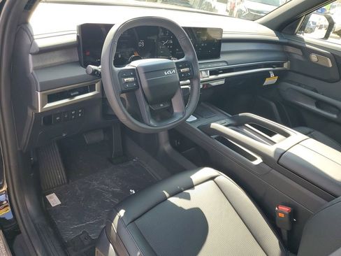 New 2027 Kia Telluride S image 6