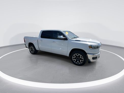 Used 2025 RAM 1500 Laramie AWD/4WD image 25