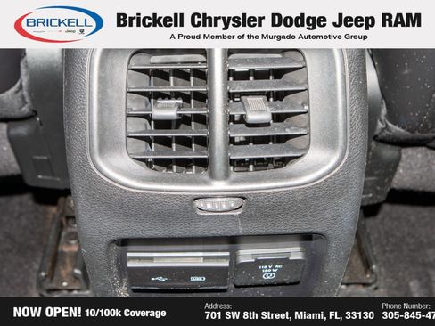 Used 2019 Jeep Cherokee Limited image 18