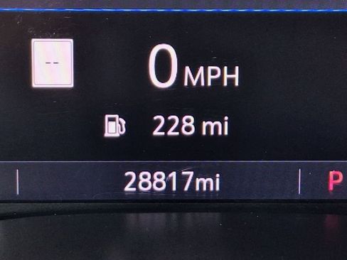 Used 2020 Chevrolet Colorado Z71 image 20