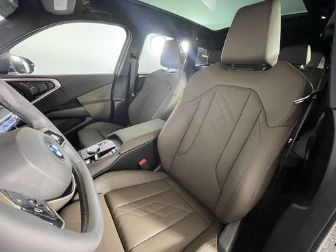 Certified 2025 BMW X3 xDrive30i AWD/4WD image 9